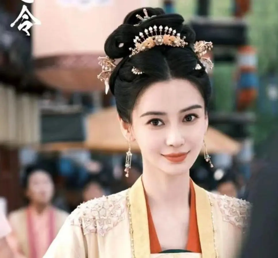 事实证明，离开黄晓明后的她就“过气”了！