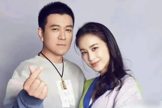 杨子黄圣依上离婚类综艺，引来亲侄女在直播间吐槽