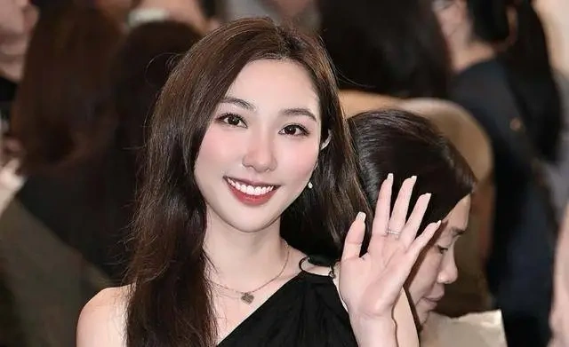 吴紫韵闪嫁圈外富二代，刚好和公司约满离巢