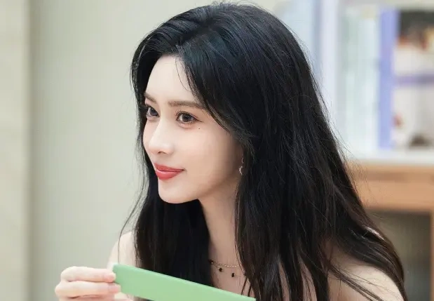 “笨蛋美女”孟子义的超绝钝感力