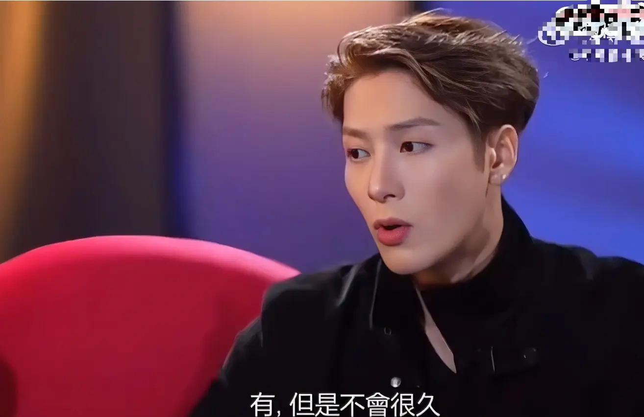 王嘉尔上《芷珊再约》:31岁顶流自曝青涩情史,从“恋爱脑”到“清醒派”的成长太真实!