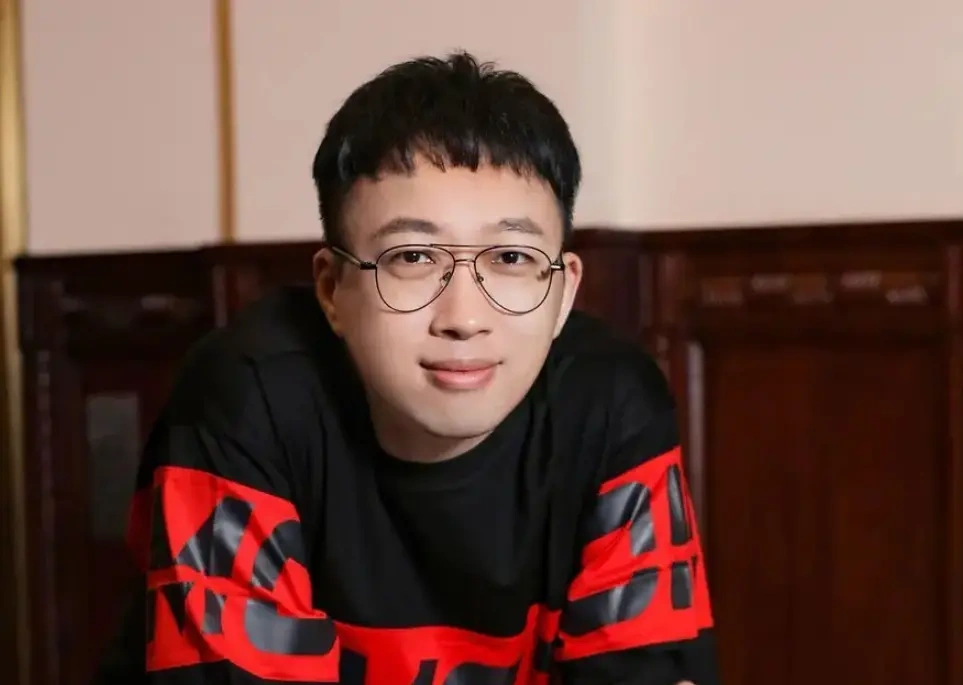 于正骂人秒删上热搜!《五福临门》《临江仙》数据注水,公信力再塌方?
