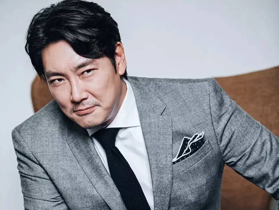 《信号》刑警专业户赵震雄被曝少年性侵入狱!改名遮丑遭实锤,21年演艺生涯戛然而止