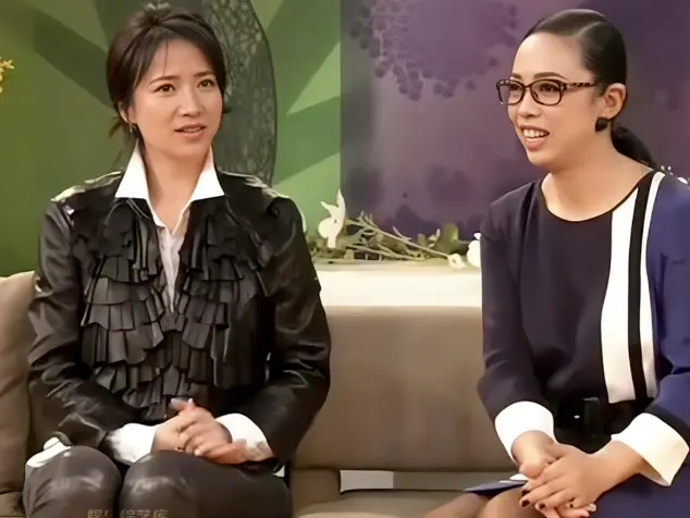 何晴一句话点醒黄绮珊：别整容，你唱歌的时候，就是独一无二的美！