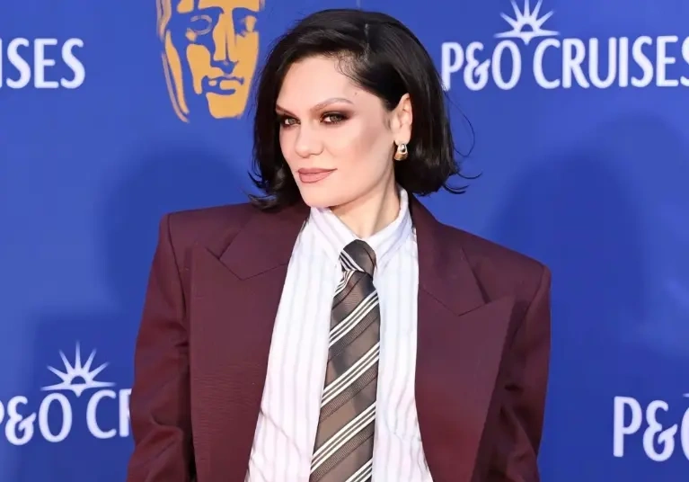 实力封神！Jessie J《歌手2018》夺冠往事，一场始于误会的跨文化音乐之旅