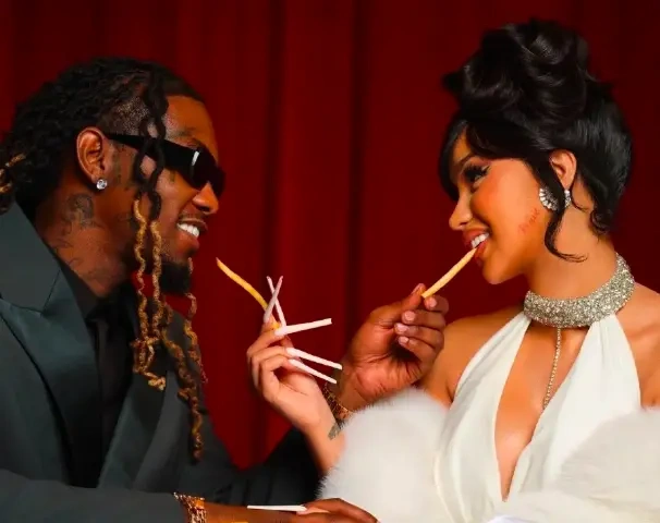 Offset 申请亲子鉴定，怀疑自己是 Cardi B 四胎生父