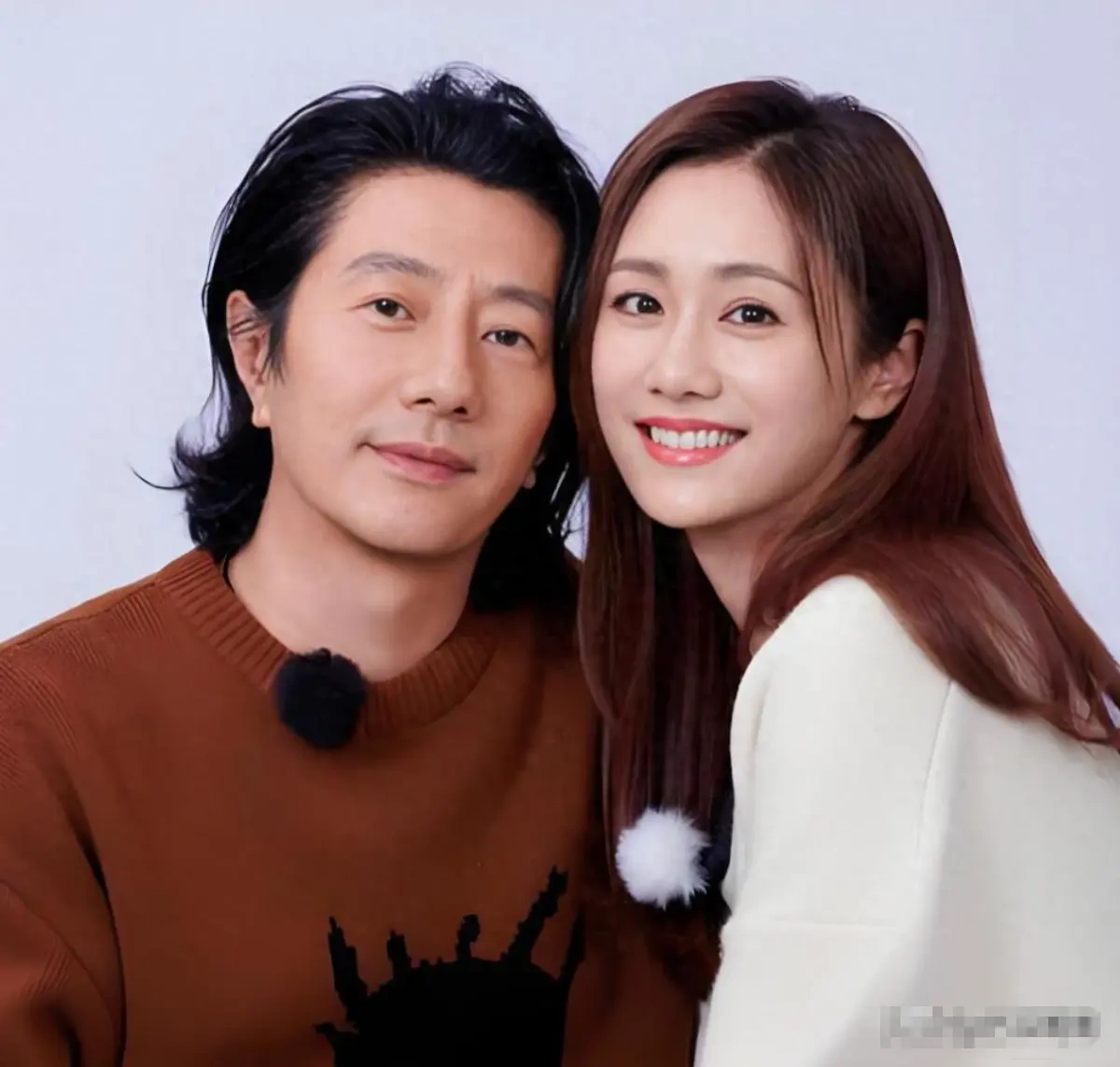 43 岁刘芸近况曝光，与郑钧婚姻幸福，儿子走路姿势引热议
