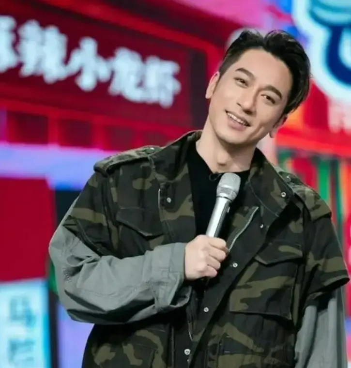 TVB 吴卓羲素颜出镜，状态引相关讨论