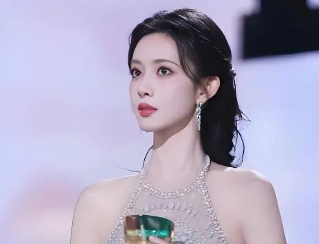 孟子义白鹿趾压板跳绳，疼到五官失控仍互相守护