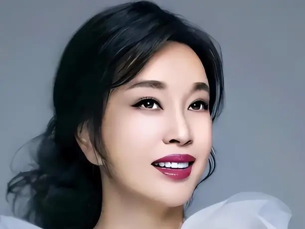 不生孩子”是刘晓庆的特权？不，这是每个女人的自由