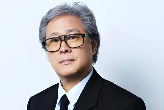 朴赞郁任戛纳评审团主席，曾凭《老男孩》获奖