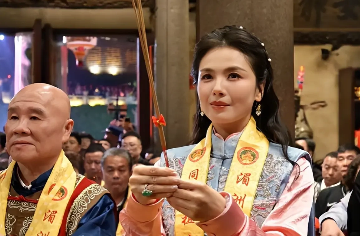 妈祖代言人刘涛的逆袭：闪婚遇挫，扛数亿债务翻盘