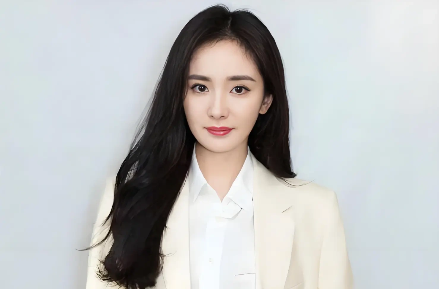 幂解锁新职务，唯一85后副会长，释放两大信号