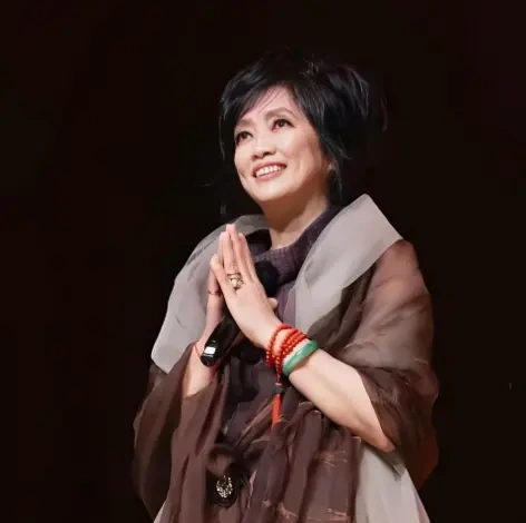 68岁齐豫再登舞台，佛门修行者的另一种归来