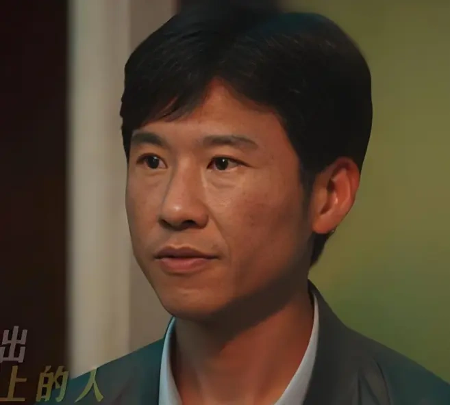 王骁聊《低智商犯罪》：这个角色不正常，我才想演