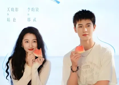 关晓彤李昀锐新剧《耀眼》首播破千万，这碗不悬浮的青春饭终于有人会做了