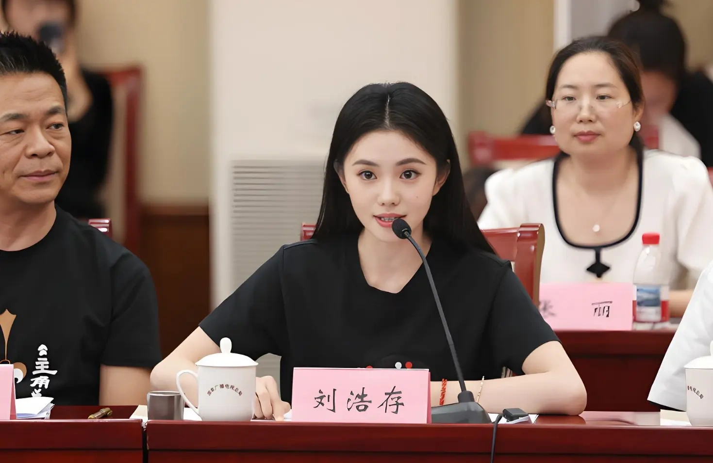 刘浩存口碑翻盘，所有改变都源于放下身段入戏