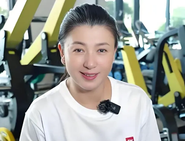把4名造谣者送进拘留所，闫学晶这波维权够硬气