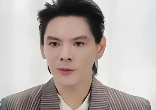 向太公开吃醋向佐：夸了父亲夸了弟弟夸了郭碧婷，就是没夸我