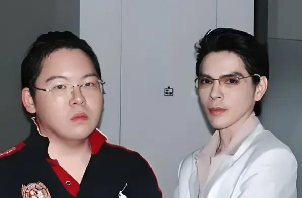 向佑说向佐是一生的依靠：血缘牵绊，我身后永远站着我的亲大哥
