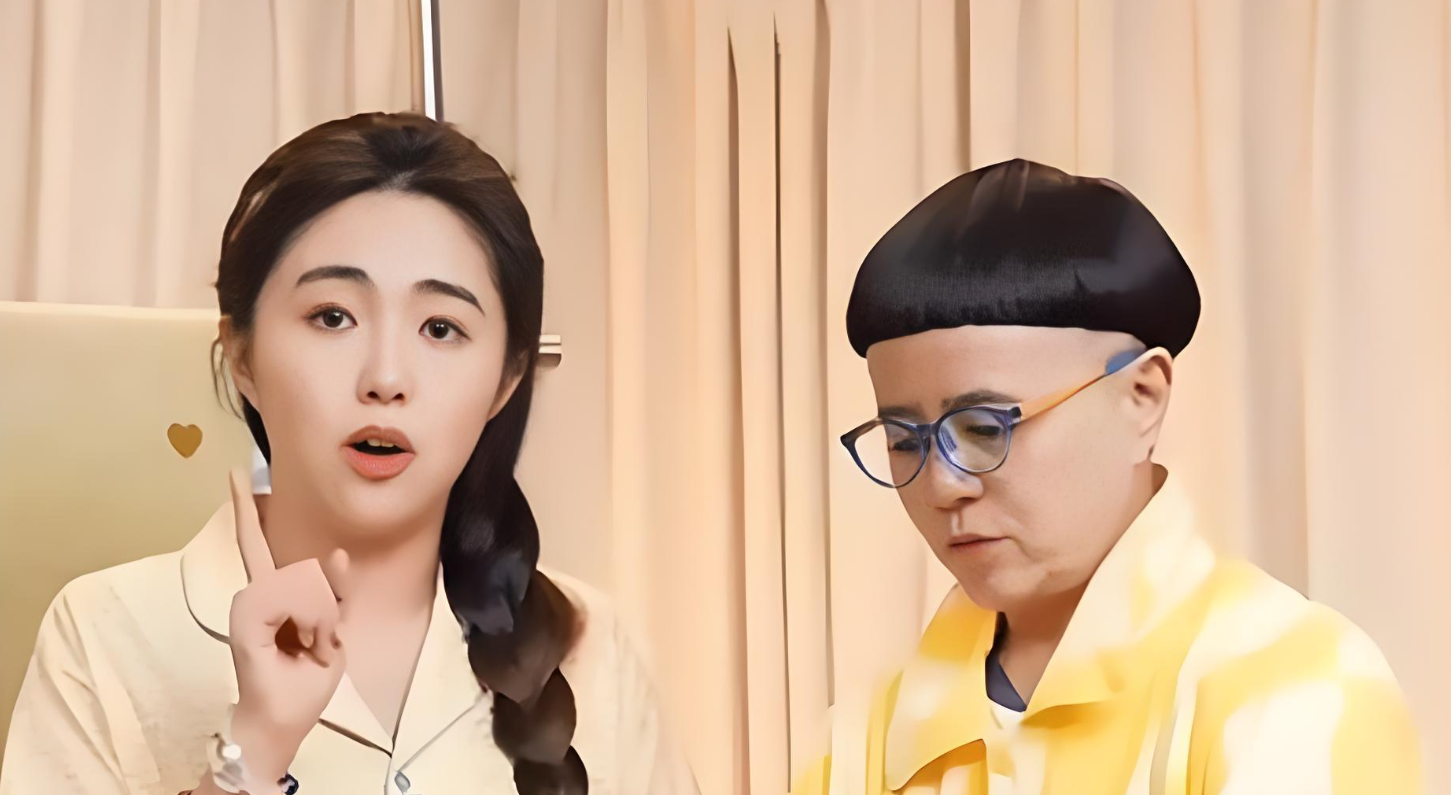 金龟子刘纯燕直播带货，携手女儿深耕母婴赛道