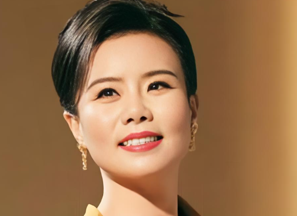 龚琳娜《国乐无双》改编《潇洒走一回》，港台金曲唱出大草原的辽阔