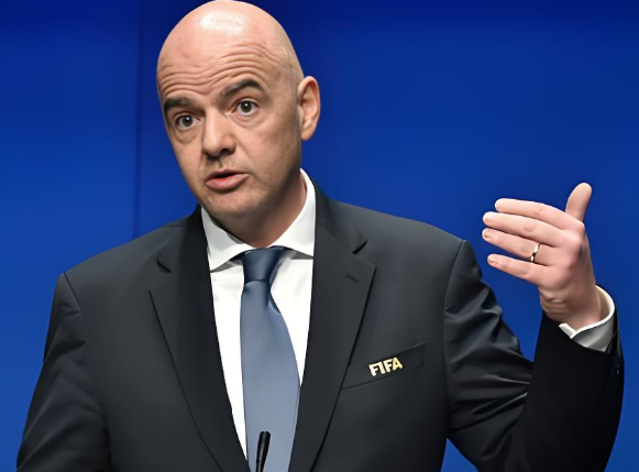 世界杯日报：多支球队出局即换帅，FIFA主席因凡蒂诺面临被投诉