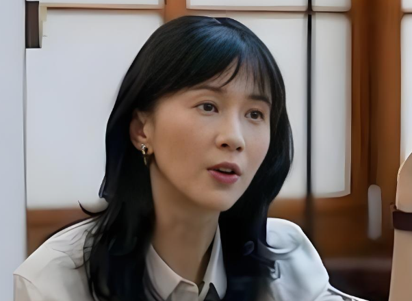 Papi酱谈父亲成植物人：说了三个字