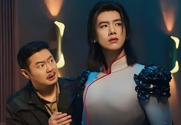 白敬亭魏翔喜剧《特立独行》票房破亿，跟导演四年前26亿的成绩单差了一整个身位