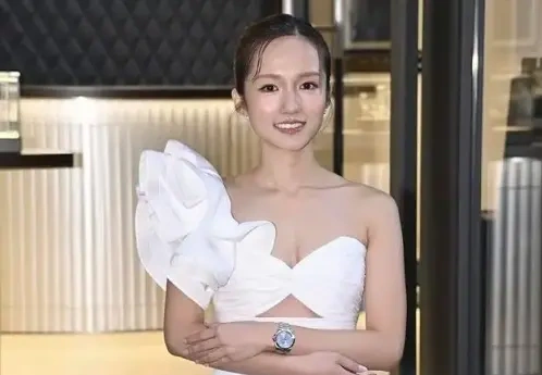 TVB高颜值甜美女星宣布即将结婚，恭喜恭喜啊！