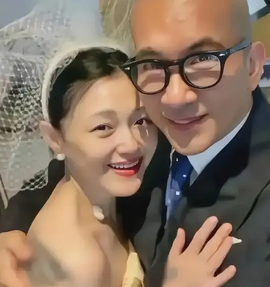 曝大S与55岁具俊晔离婚，将复出拍戏演&ldquo;妈妈 &rdquo;？