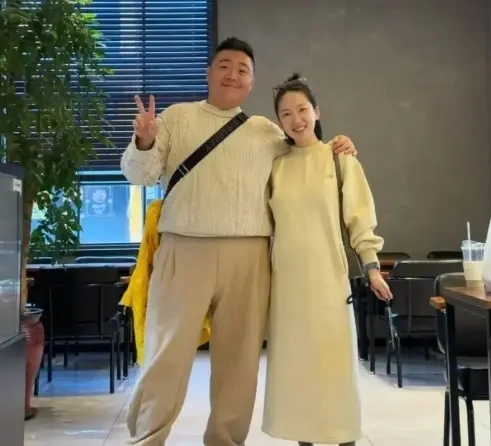 郝劭文带孕妻出国旅行，林宁瑞临近产期状态好