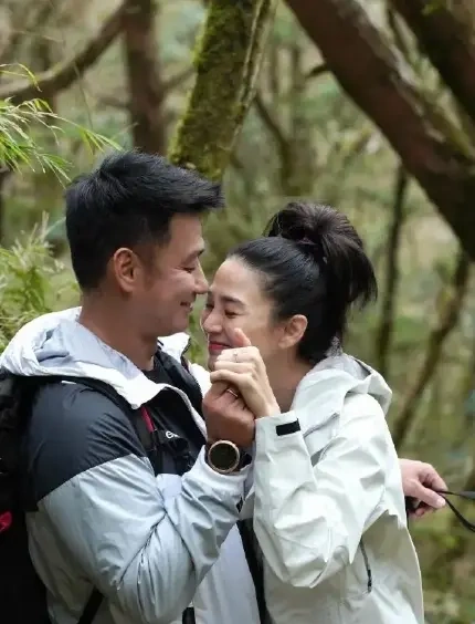 46岁洪小铃终于脱单！结婚怀孕一步到位！！！
