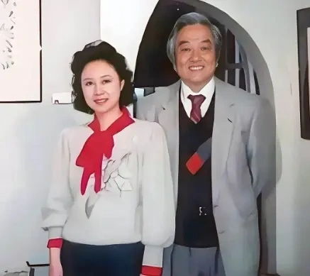 琼瑶见证了父母的患难婚姻......