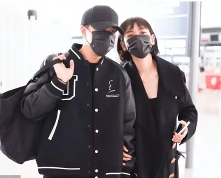 刘恺威疑与李晓峰分手，刘丹否认儿子有女友