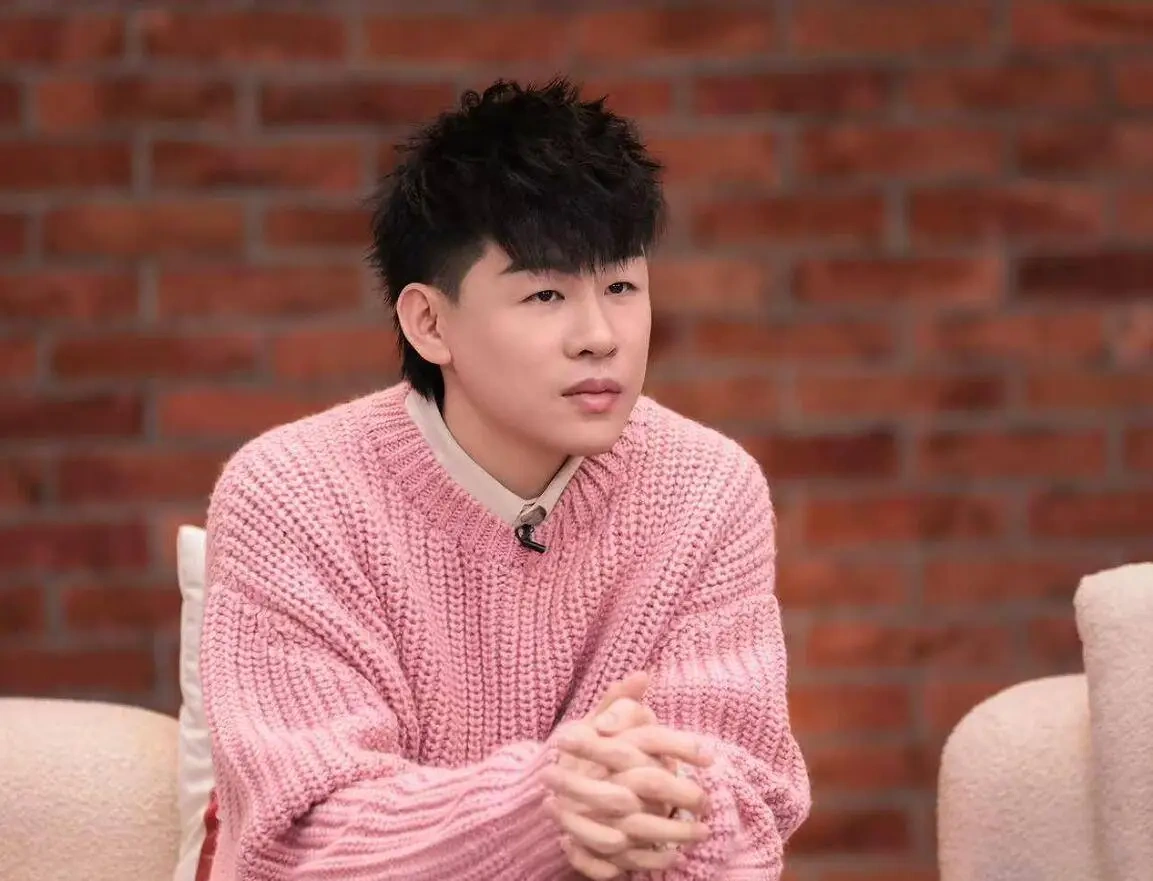 杨子的热搜让人尴尬