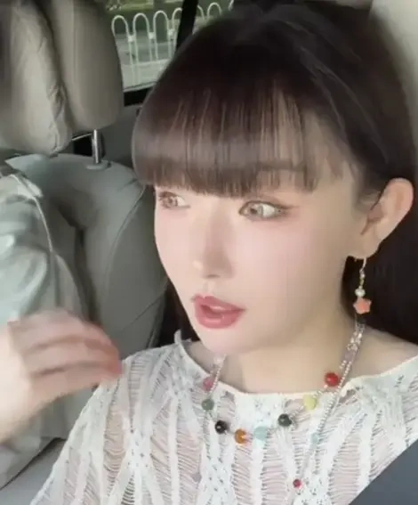 现任年轻帅气但不浪漫