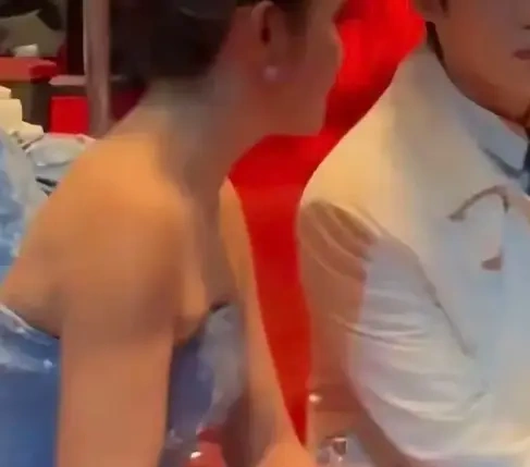 于适搭上李冰冰