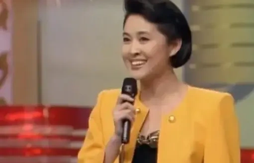 如今再也见不到的9位主持人，你最怀念谁？