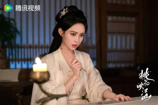 权谋棋局中的爱恨交织，每个人都是棋子亦是执棋者
