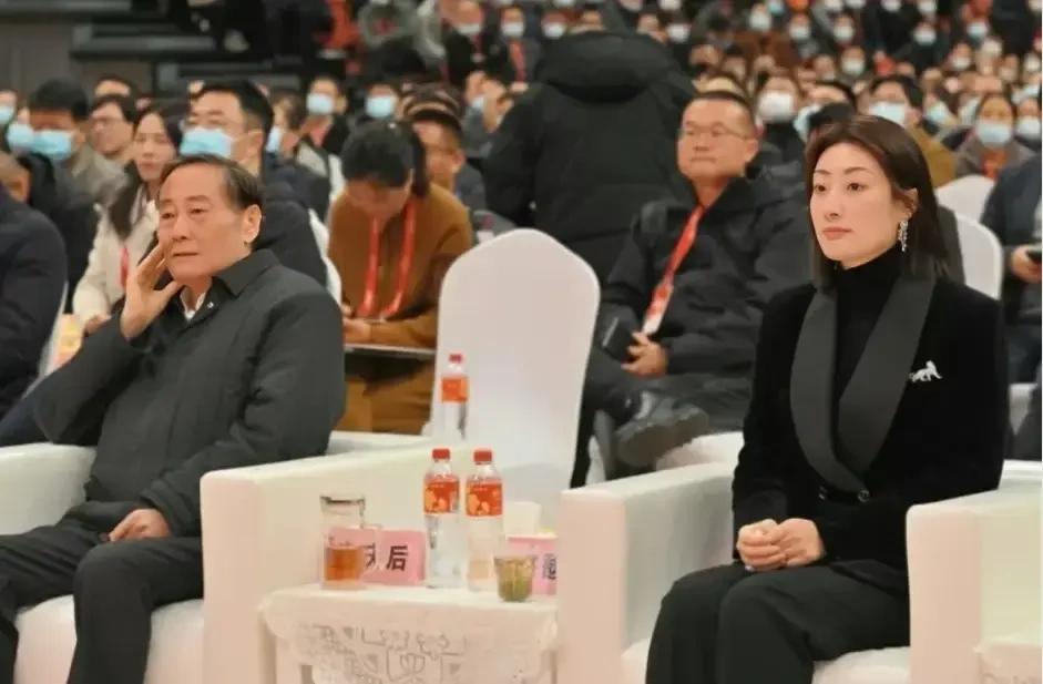 宗庆后遗产风波中的商业理性与伦理困境