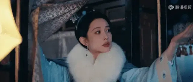 角色里是别人的人生