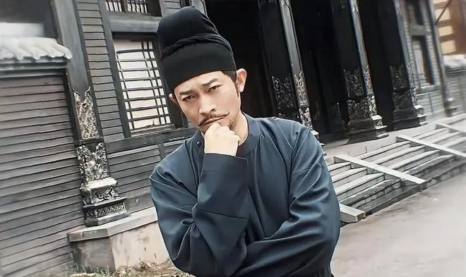 慢成精髓！杨志刚版苏无名打破争议 台词节奏竟成破案名场面