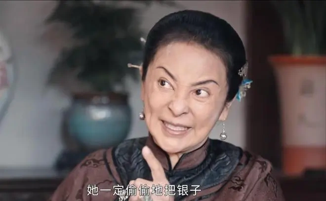 《灼灼韶华》恶婆婆遭群嘲！李勤勤用力过猛，大户人家婆婆演成疯癫悍妇