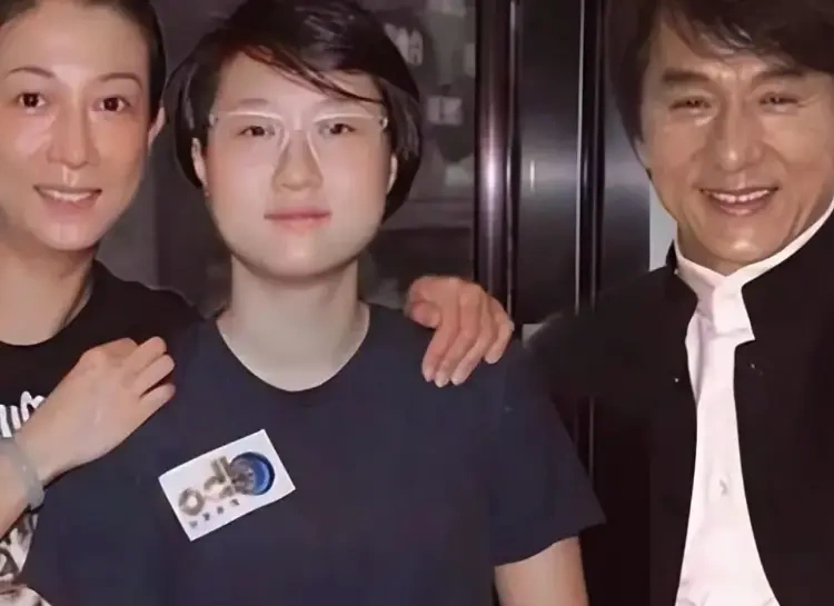 从街头流浪者到设计界新锐