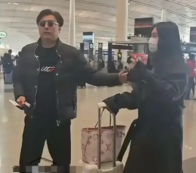 一夜封杀！李湘 2000 万粉丝账号归零
