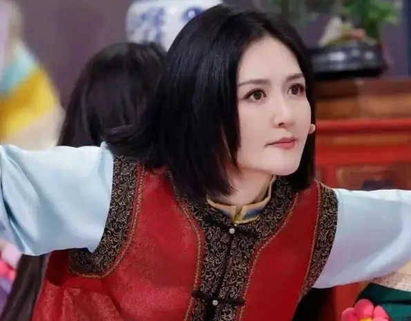 忍了 9 年！谢娜突然指名道姓开撕