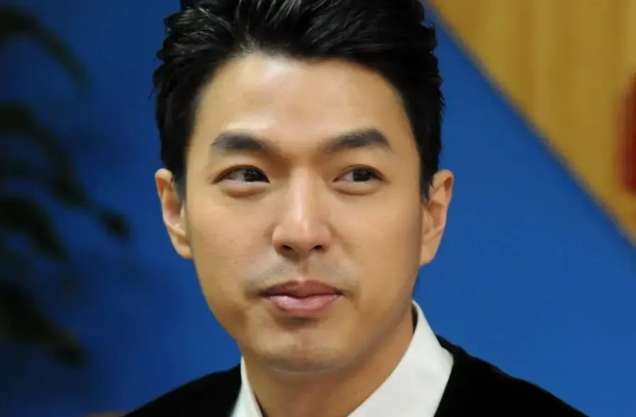 《放羊的星星》演员李威涉精舍命案一审获刑 1 年 10 个月，缓刑 5 年