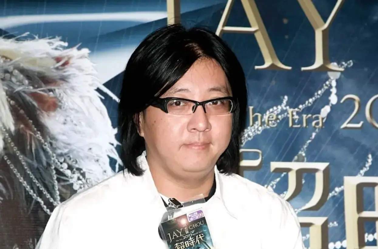 袁惟仁女儿21岁生日许愿&ldquo;爸爸复活&rdquo;，第三愿望引网友两极评价