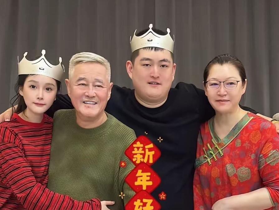 球球直播直面争议，坦言没必要带哥哥赵大牛赚钱!